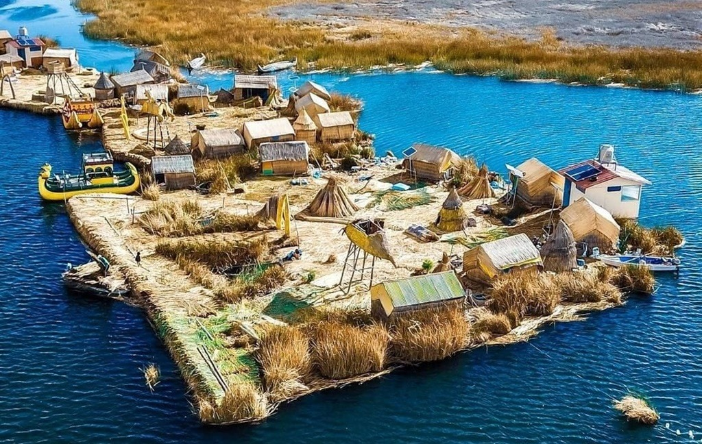 Islas Flotantes de los Uros